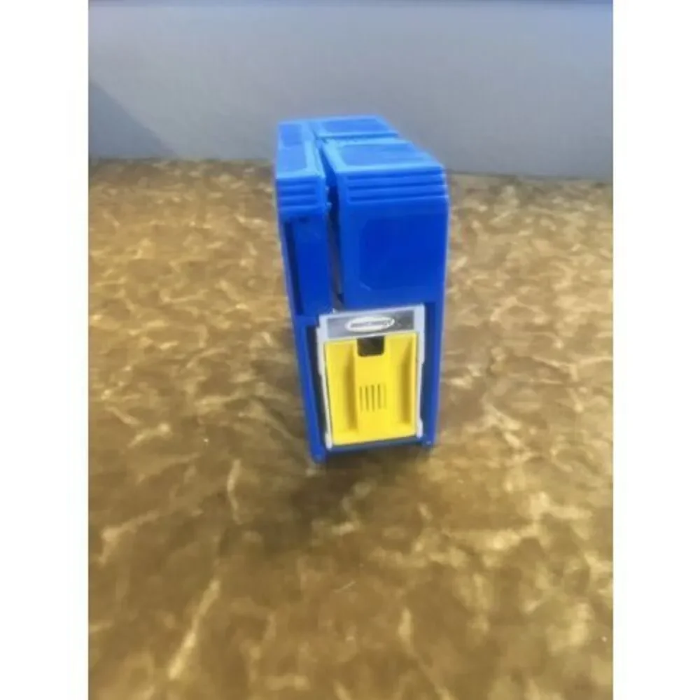 Vintage 2001 Matchbox Police Station Case Box  Has Ramp Pieces (7542)